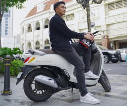 Tantang Anak Muda Expresikan Diri dengan Motor Honda di Scoopy Fashion Challenge