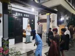 Rumahnya Kemalingan Saat Tarawih di Masjid, Uang Rp30 Juta Milik Warga Sidayu Gresik Raib