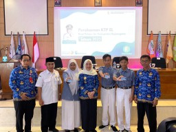 Fasilitasi Pemilih Pemula, Disdukcapil Bojonegoro Keluar Masuk Sekolah