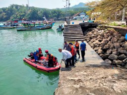 Enam Hari Terseret Ombak, Pemancing di Pantai Coro Ditemukan Meninggal Dunia