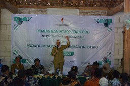 Hadiri Pembinaan RT/RW dan BPD, Ini Kata Forkopimda Bojonegoro