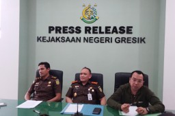 Kejaksaan Gresik Tetapkan Mantan Anggota DPRD Jatim Tersangka Kasus Korupsi Hibah