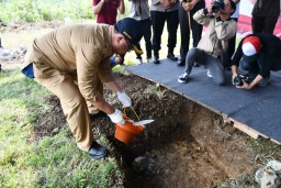 Memorial Park Dengan Investasi Milyaran Rupiah Didirikan di Tulungagung