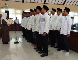 Pengurus Forum Komunikasi Takmir Masjid Bojonegoro Dilantik, Ini Harapan Bupati Bojonegoro