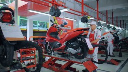 Persiapan Masuk Sekolah, Gak Hanya Buku Pelajaran Motor Hondanya Juga Perlu Di Siapkan