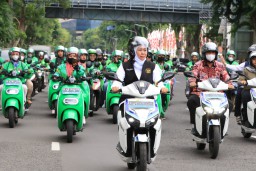 Segini Besaran Tarif Ojol dan Taksi Online di Jatim Berdasarkan Kepgub Terbaru Khofifah