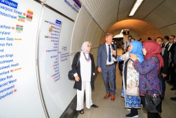 Operator MRT Elizabeth Line di London Berminat Bangun MRT di Jatim