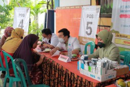 CSR Pabrik Komponen Otomotif PT Indospring Sentuh 4 Sektor Dasar