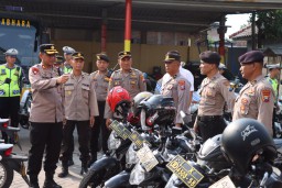 Cek Ranmor Dinas, Kapolres Bojonegoro Ingatkan Personel Rawat Kendaraan