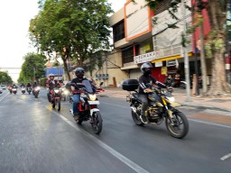 Run Riding Bersama Konsumen dan Komunitas Honda CBR150R StreetFire