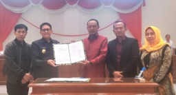 DPRD Bojonegoro Gelar Paripurna P-APBD 2023, Ini Kata Pj Bupati