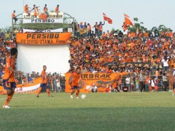 Tidak Ada Kejelasan, Suporter Persibo Bojonegoro Inginkan Club Kebanggaan Main di Liga 3