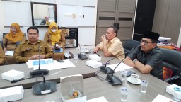 Wakil Ketua DPRD Gresik Ahmad Nurhamim Minta OPD Buat Timeline Pencairan Hibah Lembaga Pendidikan