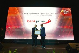 AAEI Gelar CSA Awards 2023, Bank Milik Pemprov Jatim Dapat Penghargaan
