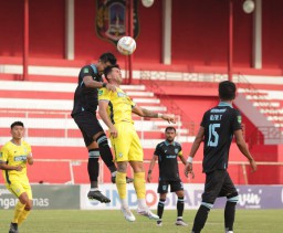 Lawan Persijap Besok, Gresik United Wajib Menang Bila Mau Lolos ke 12 Besar
