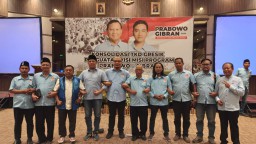 TKD Prabowo - Gibran Gresik Kampanyekan Program Makan Siang dan Susu Gratis