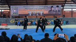 Bangkitkan Semangat Para Atlet, SH Terate Cabang Bojonegoro Datangkan Pelatih Pencak Silat Nasional