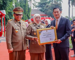 Bupati Lamongan dan 47 Perusahaan di Lamongan Dianugerahi Penghargaan K3 2023