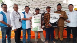 Pemkab Gresik Jajaki Mengadakan Pupuk Non Subsidi Diskon dengan Uang APBD