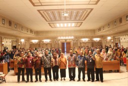 Pemkab Gresik Ingin Tambah Predikat WBK/WBBM Tahun Ini