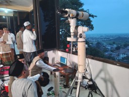 Rukyatul Hilal Awal Ramadhan 2024 di Bukit Condrodipo Gresik, Hilal Tak Terlihat