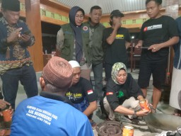 Update Banjir Bojonegoro : Sekda dan BPBD Kirim Bantuan Hingga Bentuk Dapur Umum