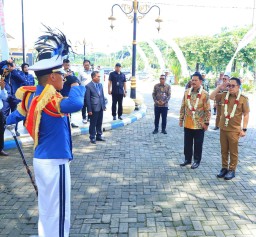 Sebanyak 24.423 Siswa Jatim Lolos Masuk PTN Jalur SNBP 2024, Pj Gubernur Adhy: Terbanyak Nasional 5 Tahun Berturut-Turut