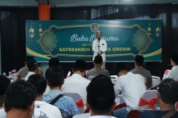 Kapolres Gresik Gelar Buka Bersama dan Santunan Anak Yatim di 10 Hari Terakhir Ramadan