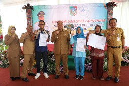 Komitmen Melayani dengan Baik, Pj Bupati Sugiat Soft Launching Mal Pelayanan Publik Pemkab Jombang