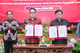 Tingkatkan Kualitas SDM ASN, Pemprov Jatim Tandatangani Perjanjian Kerjasama dengan 12 Perguruan Tinggi