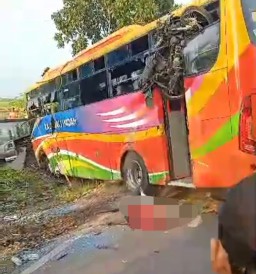 Pasutri di Bojonegoro Dihantam oleh Bus Rajawali hingga Meninggal