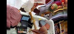 Sempat Ngaku Dari Dinas Kebersihan, Polres Bojonegoro Kini Buru 2 Emak-emak yang Palak Kasir Toko