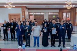 Pembukaan Pelatihan Kepemimpinan Pengawas Angkatan VII, Bupati Gresik Beri Contoh Studi Strategis dari Singapura