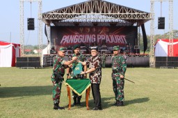 Hadiri Penutupan TMMD ke- 120, PJ Bupati Bojonegoro : Terima Kasih TNI, Kami Sangat Terbantu