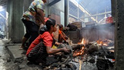 Jasa Bakar Kepala Sapi dan Kambing di Bojonegoro Laris Manis