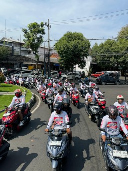 Ribuan Pecinta Honda Vario 160 Malang Meriahkan Parade Vario 160