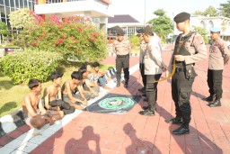 Polres Gresik Ringkus Geng Motor Usai Lakukan Aksi Penculikan dan Penganiayaan