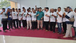 Cabup-cawabup SanTri Mendengar Keluhan dari Warga Gresik Selatan Untuk Menuntaskan Masalah