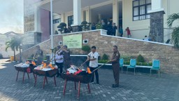 Kejaksaan Negeri Bojonegoro Musnahkan Barang Bukti yang Sudah Inkrah