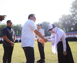 Buka MPLS SMA/SMK/SLB se-Jatim, Pj. Gubernur Adhy Bersama 356.644 Siswa Deklarasikan Gerakan Anti Perundungan