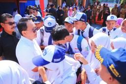 MPLS Jatim Pecahkan Tiga Rekor MURI, Pj. Gubernur Adhy Sebut Bukti Komitmen Lingkungan Pendidikan Jatim Lawan Perundungan