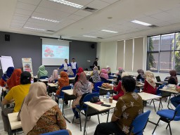 Hari Anak Nasional 2024: MPM Honda Jatim Kenalkan #cari aman Pada Guru PG TK