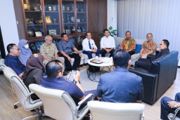 Pj. Gubernur Adhy Apresiasi Forum Group Discussion Terkait Kebijakan Kenaikan CHT untuk Kesejahteraan Masyarakat