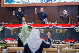 Sampaikan Jawaban Eksekutif Raperda P-APBD 2024, Pj. Gubernur Adhy Sebut P-APBD Miliki Substansi Penajaman Prioritas Pembangunan dan Penyesuaian Dinamika Terkini