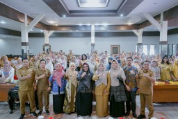 Audit Kasus Stunting di Gresik, Wabup Aminatun Habibah Tekankan Datanya Harus Akurat