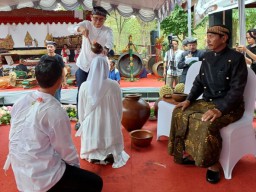 Lestarikan Tradisi Lokal, Pemkab Bojonegoro Gelar Ruwatan Murwakala Gratis untuk Masyarakat