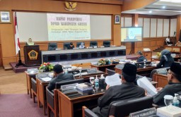 Ranperda Perubahan APBD Gresik 2024 Pendapatan dan Belanja Diproyeksi Naik Tipis, Pemkab Harus Kerja Keras Kejar Target PAD