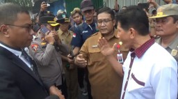 Sempat Memanas, 14 Ruko di Area Simpang Tiga Jombang Disegel