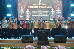 Hadiri Lepas Sambut Pangdam V/ Brawijaya, Pj. Gubernur Adhy Siap Bersinergi Terus Jaga Stabilitas Jawa Timur