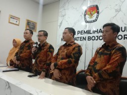 Pendaftaran Ditutup, Dua Paslon Wahono-Nurul dan Teguh-Farida Siap Menuju Bojonegoro Satu